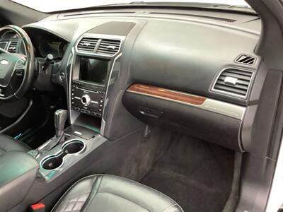 2017 Ford Explorer Platinum - Photo 63 - Crest Hill, IL 60403