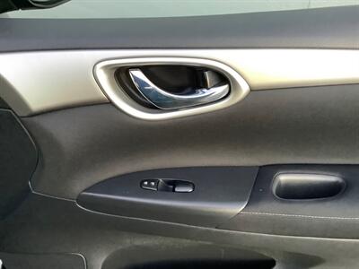 2015 Nissan Sentra SV   - Photo 25 - Crest Hill, IL 60403