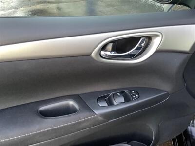 2015 Nissan Sentra SV   - Photo 23 - Crest Hill, IL 60403