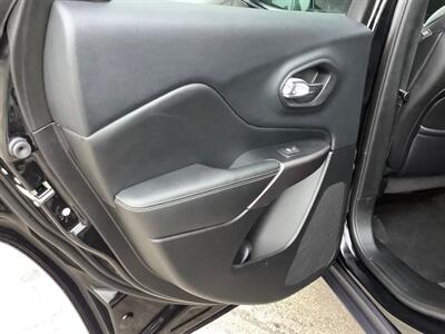 2019 Jeep Cherokee Limited - Photo 27 - Crest Hill, IL 60403