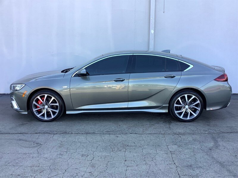 2019 Buick Regal Sportback GS photo 2