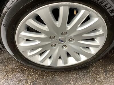 2011 Ford Fusion Hybrid   - Photo 36 - Crest Hill, IL 60403