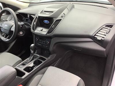 2017 Ford Escape SE   - Photo 33 - Crest Hill, IL 60403