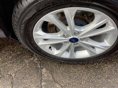 2017 Ford Escape SE   - Photo 40 - Crest Hill, IL 60403