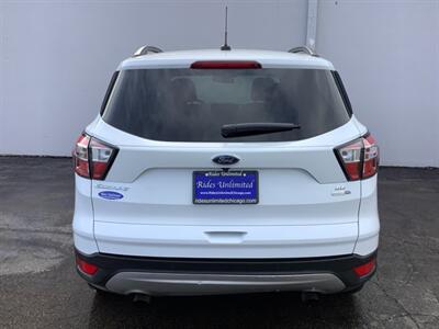 2017 Ford Escape SE   - Photo 5 - Crest Hill, IL 60403