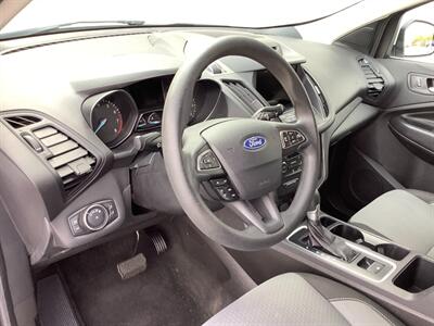 2017 Ford Escape SE   - Photo 14 - Crest Hill, IL 60403
