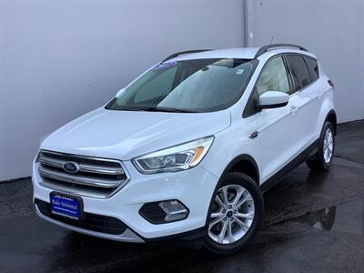 2017 Ford Escape SE   - Photo 2 - Crest Hill, IL 60403