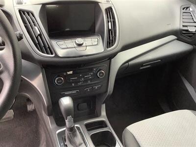 2017 Ford Escape SE   - Photo 15 - Crest Hill, IL 60403