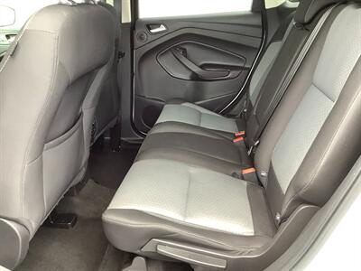 2017 Ford Escape SE   - Photo 26 - Crest Hill, IL 60403