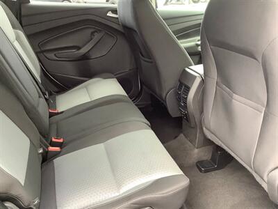 2017 Ford Escape SE   - Photo 28 - Crest Hill, IL 60403