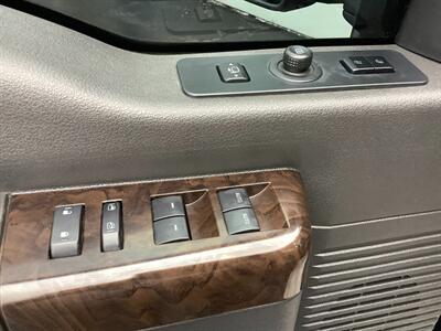 2014 Ford F-350 Platinum   - Photo 16 - Crest Hill, IL 60403