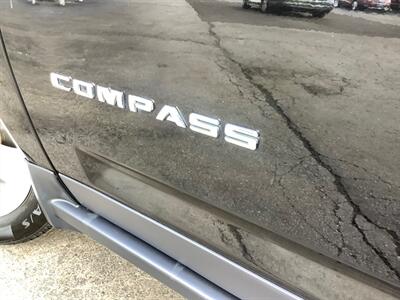 2015 Jeep Compass High Altitude Editio   - Photo 41 - Crest Hill, IL 60403