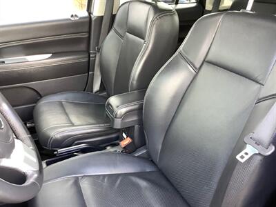 2015 Jeep Compass High Altitude Editio   - Photo 23 - Crest Hill, IL 60403