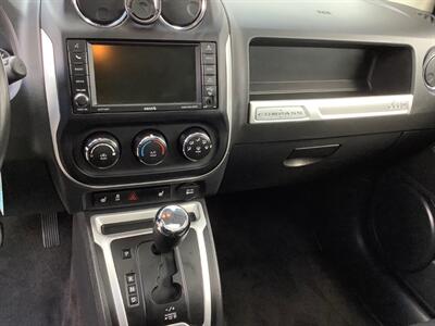 2015 Jeep Compass High Altitude Editio   - Photo 16 - Crest Hill, IL 60403