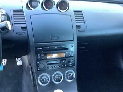 2004 Nissan 350Z   - Photo 18 - Crest Hill, IL 60403