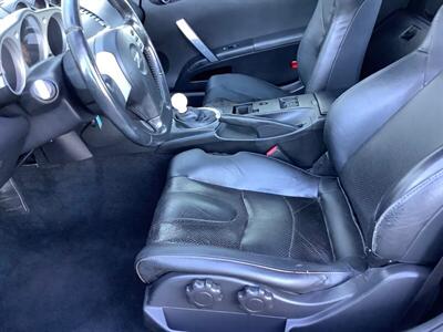 2004 Nissan 350Z   - Photo 15 - Crest Hill, IL 60403
