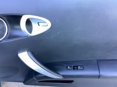 2004 Nissan 350Z   - Photo 26 - Crest Hill, IL 60403