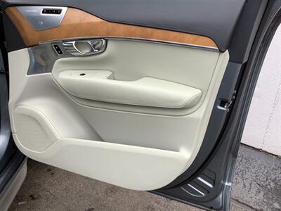 2016 Volvo XC90 T6 Inscription - Photo 33 - Crest Hill, IL 60403