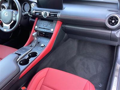 2024 Lexus RC 350 F SPORT - Photo 52 - Crest Hill, IL 60403