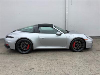 2026 Porsche 911 Targa 4 GTS  233,000 Window sticker! - Photo 57 - Crest Hill, IL 60403