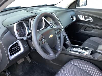 2017 Chevrolet Equinox LS   - Photo 14 - Crest Hill, IL 60403