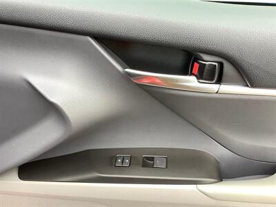 2024 Toyota Camry SE   - Photo 30 - Crest Hill, IL 60403