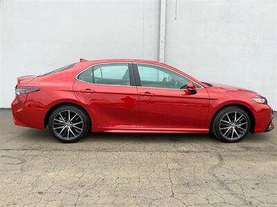 2024 Toyota Camry SE   - Photo 7 - Crest Hill, IL 60403