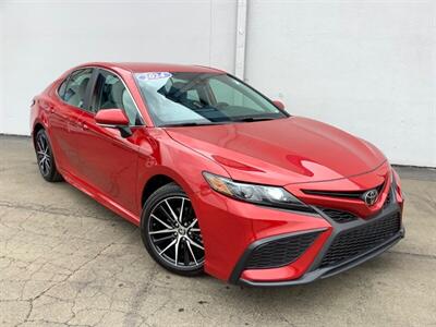 2024 Toyota Camry SE   - Photo 8 - Crest Hill, IL 60403