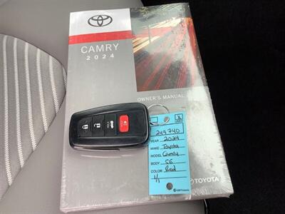 2024 Toyota Camry SE   - Photo 33 - Crest Hill, IL 60403