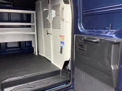 2019 Ford Transit 250   - Photo 30 - Crest Hill, IL 60403