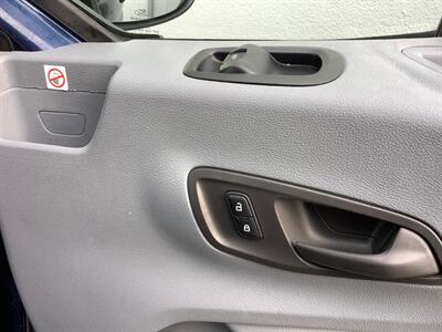 2019 Ford Transit 250   - Photo 23 - Crest Hill, IL 60403