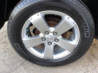 2006 Pontiac Torrent   - Photo 37 - Crest Hill, IL 60403