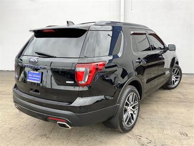 2016 Ford Explorer Sport   - Photo 13 - Crest Hill, IL 60403