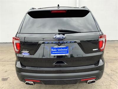 2016 Ford Explorer Sport   - Photo 14 - Crest Hill, IL 60403