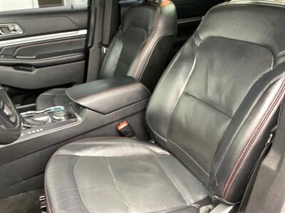 2016 Ford Explorer Sport   - Photo 17 - Crest Hill, IL 60403