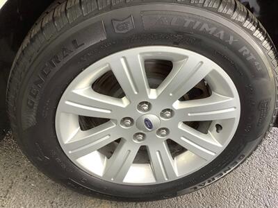2011 Ford Taurus SE   - Photo 35 - Crest Hill, IL 60403