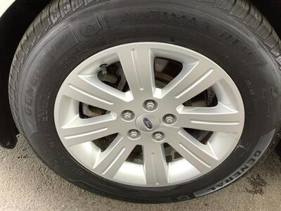 2011 Ford Taurus SE   - Photo 34 - Crest Hill, IL 60403
