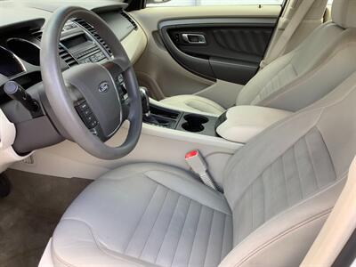2011 Ford Taurus SE   - Photo 14 - Crest Hill, IL 60403