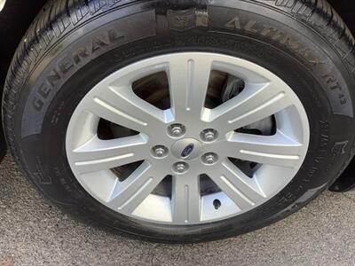 2011 Ford Taurus SE   - Photo 33 - Crest Hill, IL 60403