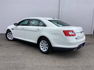 2011 Ford Taurus SE   - Photo 5 - Crest Hill, IL 60403