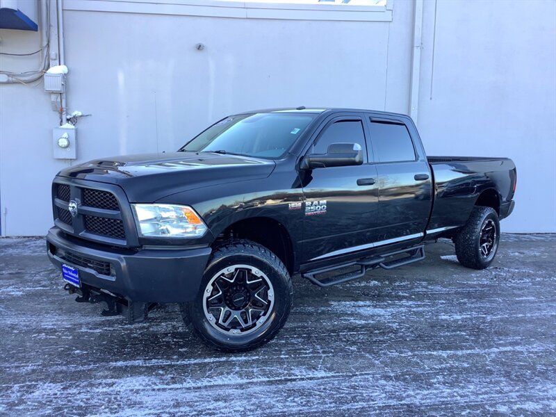 2016 Ram 2500 Tradesman photo 2