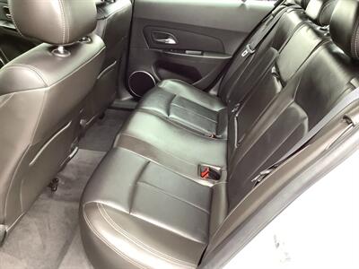 2011 Chevrolet Cruze LT   - Photo 20 - Crest Hill, IL 60403