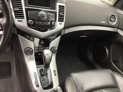 2011 Chevrolet Cruze LT   - Photo 14 - Crest Hill, IL 60403
