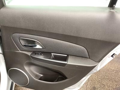 2011 Chevrolet Cruze LT   - Photo 21 - Crest Hill, IL 60403