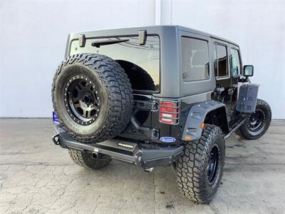 2015 Jeep Wrangler Sahara - Photo 7 - Crest Hill, IL 60403