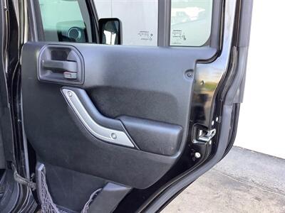 2015 Jeep Wrangler Sahara - Photo 22 - Crest Hill, IL 60403