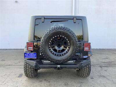 2015 Jeep Wrangler Sahara - Photo 6 - Crest Hill, IL 60403