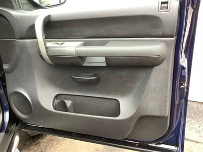2009 Chevrolet Silverado 1500 LT   - Photo 30 - Crest Hill, IL 60403