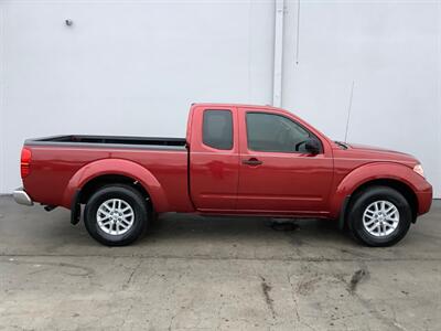 2014 Nissan Frontier SV V6   - Photo 7 - Crest Hill, IL 60403