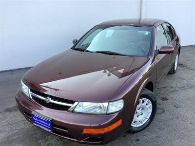 1997 Nissan Maxima GXE   - Photo 2 - Crest Hill, IL 60403
